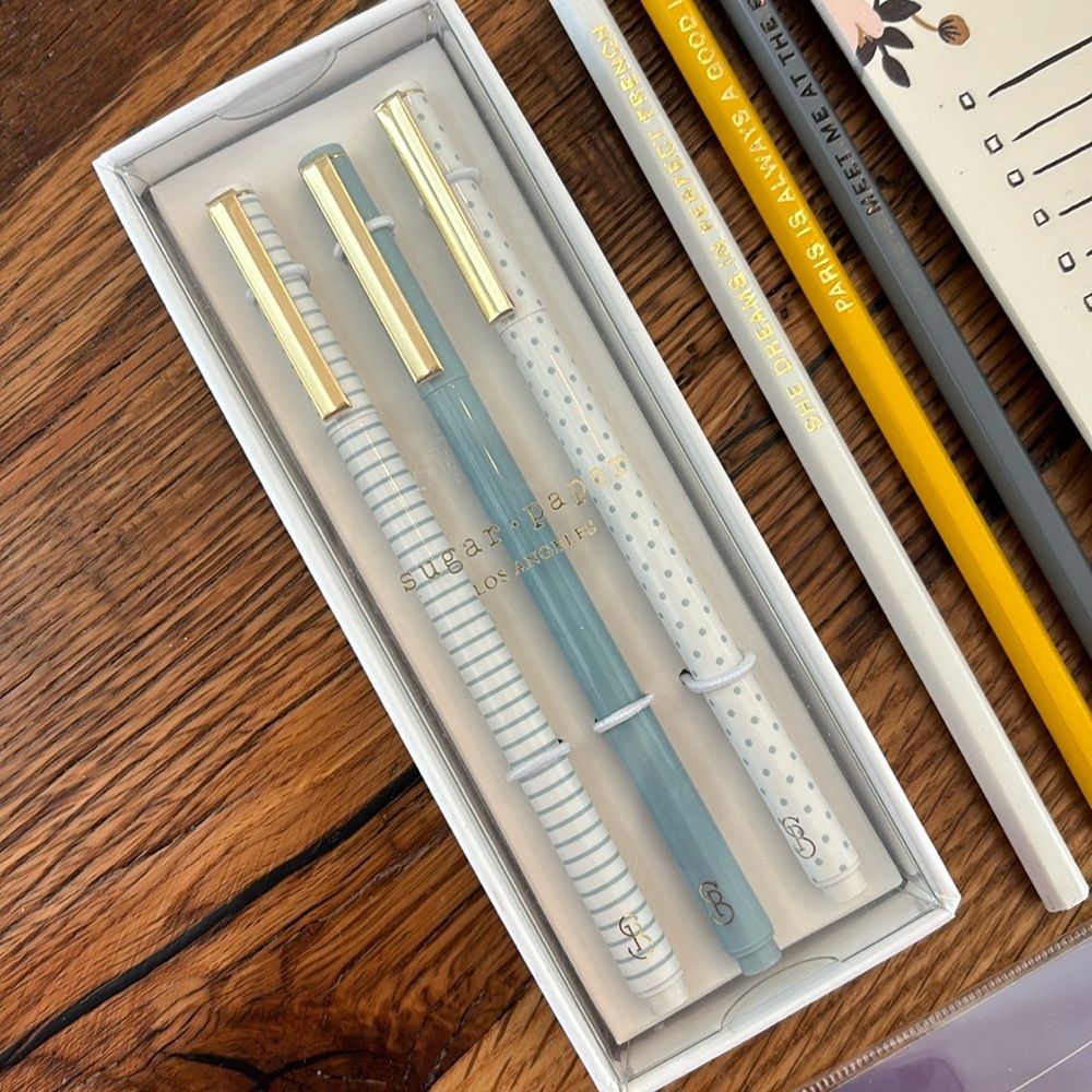 Stationery office supply lot ✨📝✏️ - Picture 4 of 10